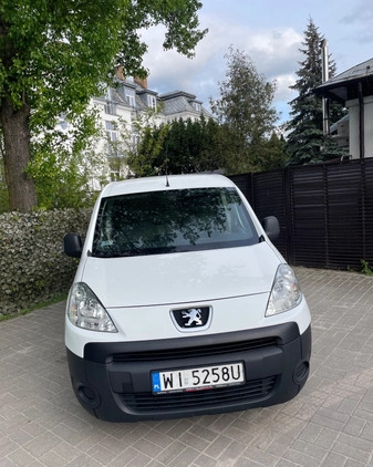 Peugeot Partner cena 17900 przebieg: 226069, rok produkcji 2010 z Warszawa małe 106